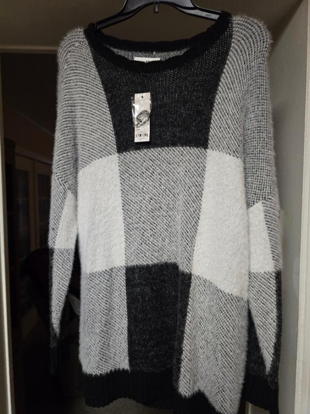 Elle Women's Oversized Pullover Sweater - Size L